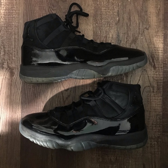 Jordan Other - Air Jordan XI (11) Cap and gown 8Mens